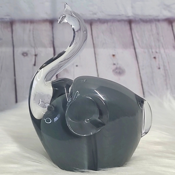 Y2K Unsigned Blown Glass Gray African Asian Elephant Paper Weight Trinket Decor - Picture 6 of 17